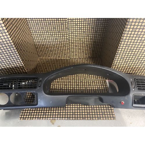 Nissan GTiR Pulsar Dash Surround