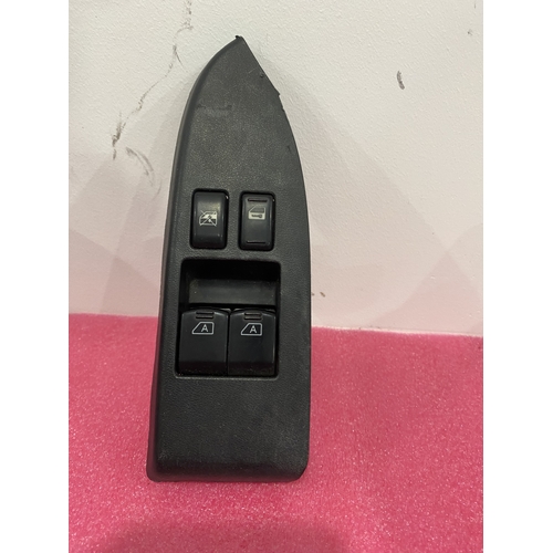 Nissan V35/350GT RH Master window switch