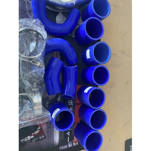 Z32 Intercooler piping Blue