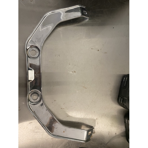 Z33/V35 Chrome under car brace